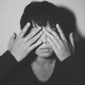 男人吃奶揉捏奶视频
